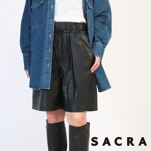 SACRA サクラ ショートパンツ シンセティックレザー 合皮 ブラック 黒 ワイドシルエット メイン画像