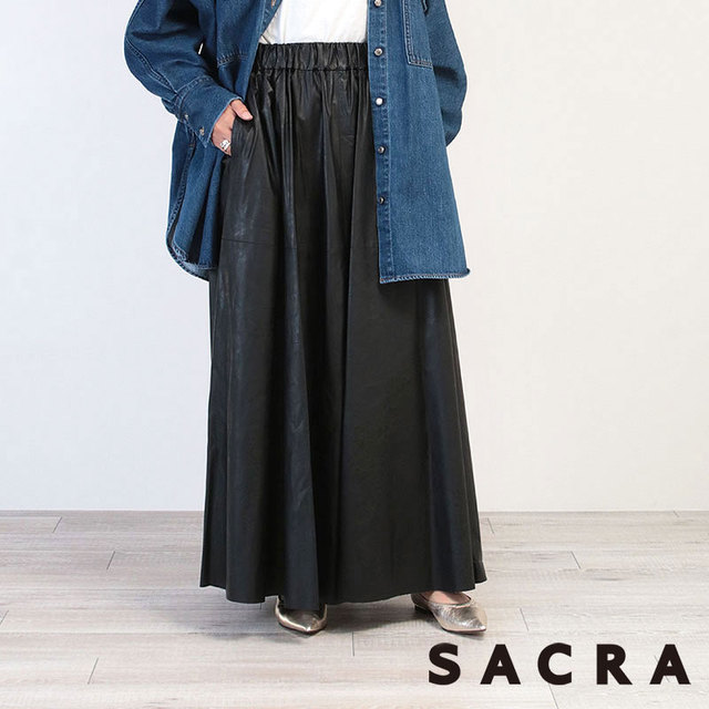 SACRA サクラ ロングスカート マキシ丈 シンセティックレザー 合皮 ブラック 黒 ワイドシルエット メイン画像