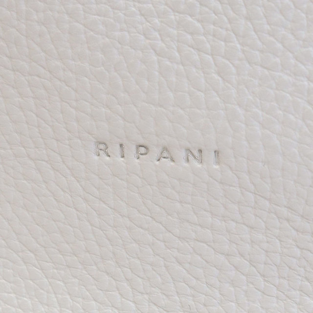 RIPANI リパーニ フリルバッグ 新作 2WAY クロワッサン型 ワンショルダー ファスナー開閉 大きめ A4対応 ロゴ